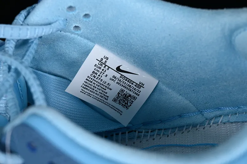 All Categories Nk SB Dunk Series Nk SB Dunk Low Low-top sneakers Cost-effective version Run The Jewels x Nk SB Dunk Low joint model SB low-top casual sneakers DO9404-400